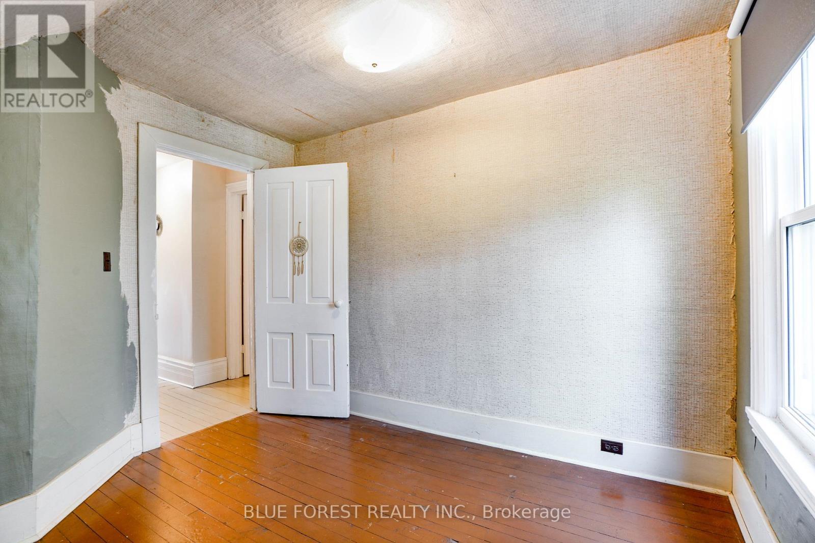 136 Furnival Road, West Elgin (Rodney), ON