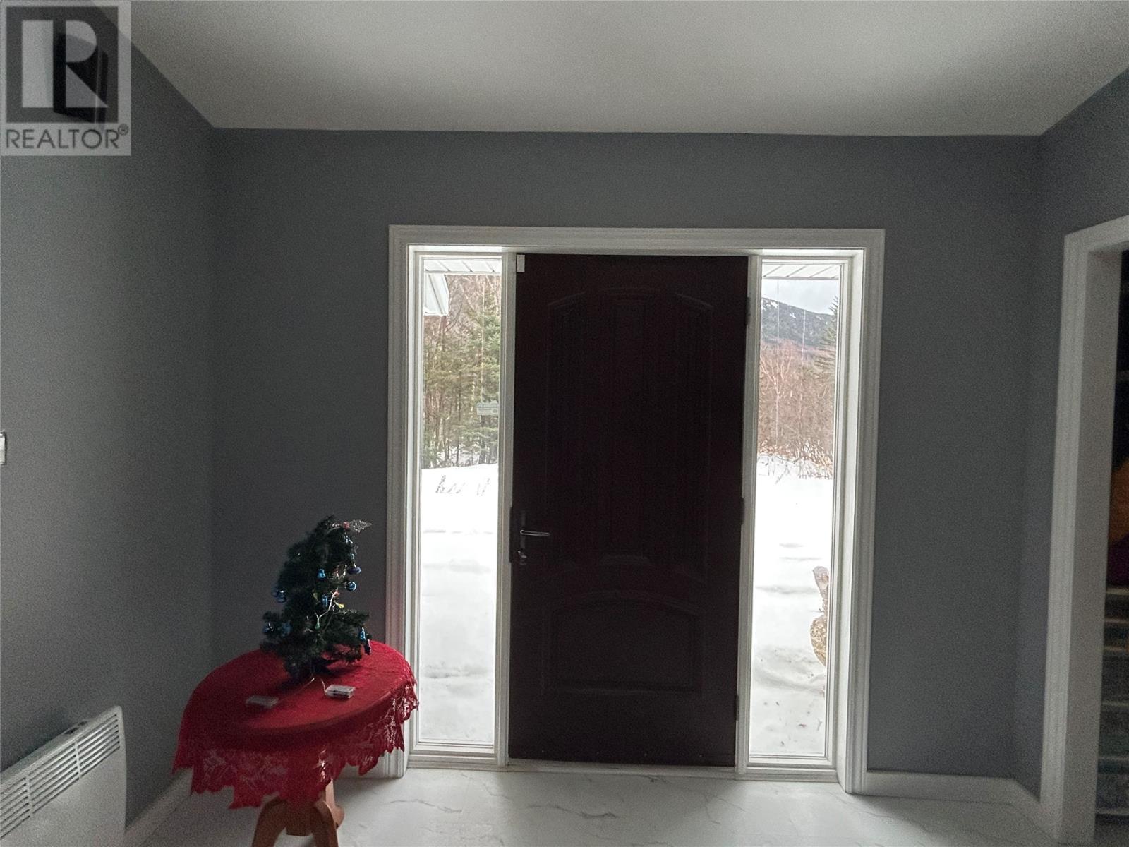 35 Balsam Street, Humber Village, NL - Indoor Photo Showing Other Room
