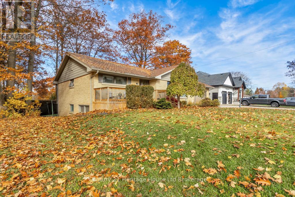 1 Highland Drive, Tillsonburg, ON - Outdoor