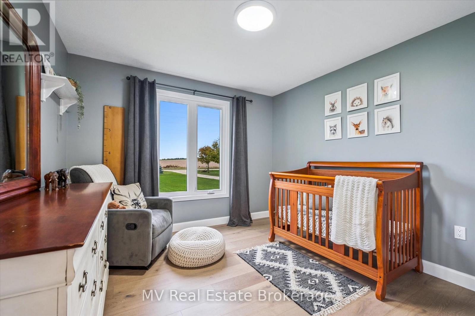 7003 Beatty Line N, Centre Wellington, ON - Indoor Photo Showing Bedroom