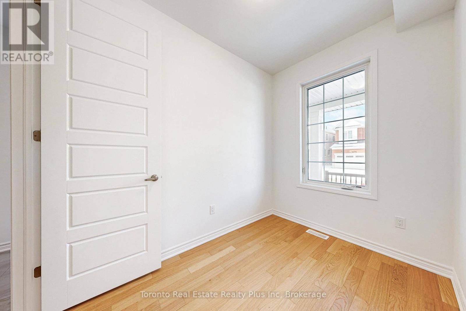 1476 Melville Bonus Crescent, Milton, ON - Indoor Photo Showing Other Room