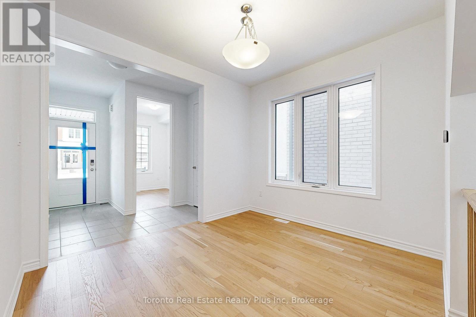 1476 Melville Bonus Crescent, Milton, ON - Indoor Photo Showing Other Room