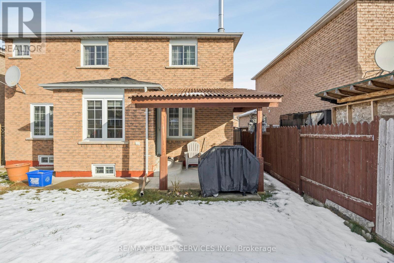 7 Duggan Drive, Brampton, ON - Outdoor With Exterior