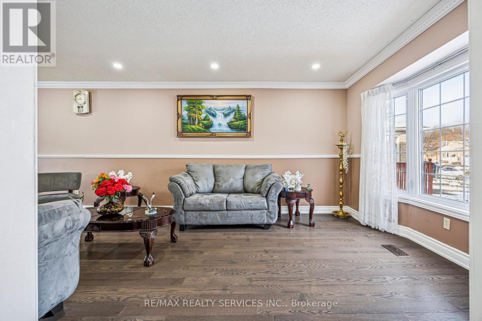 7 Duggan Drive, Brampton, ON - Indoor