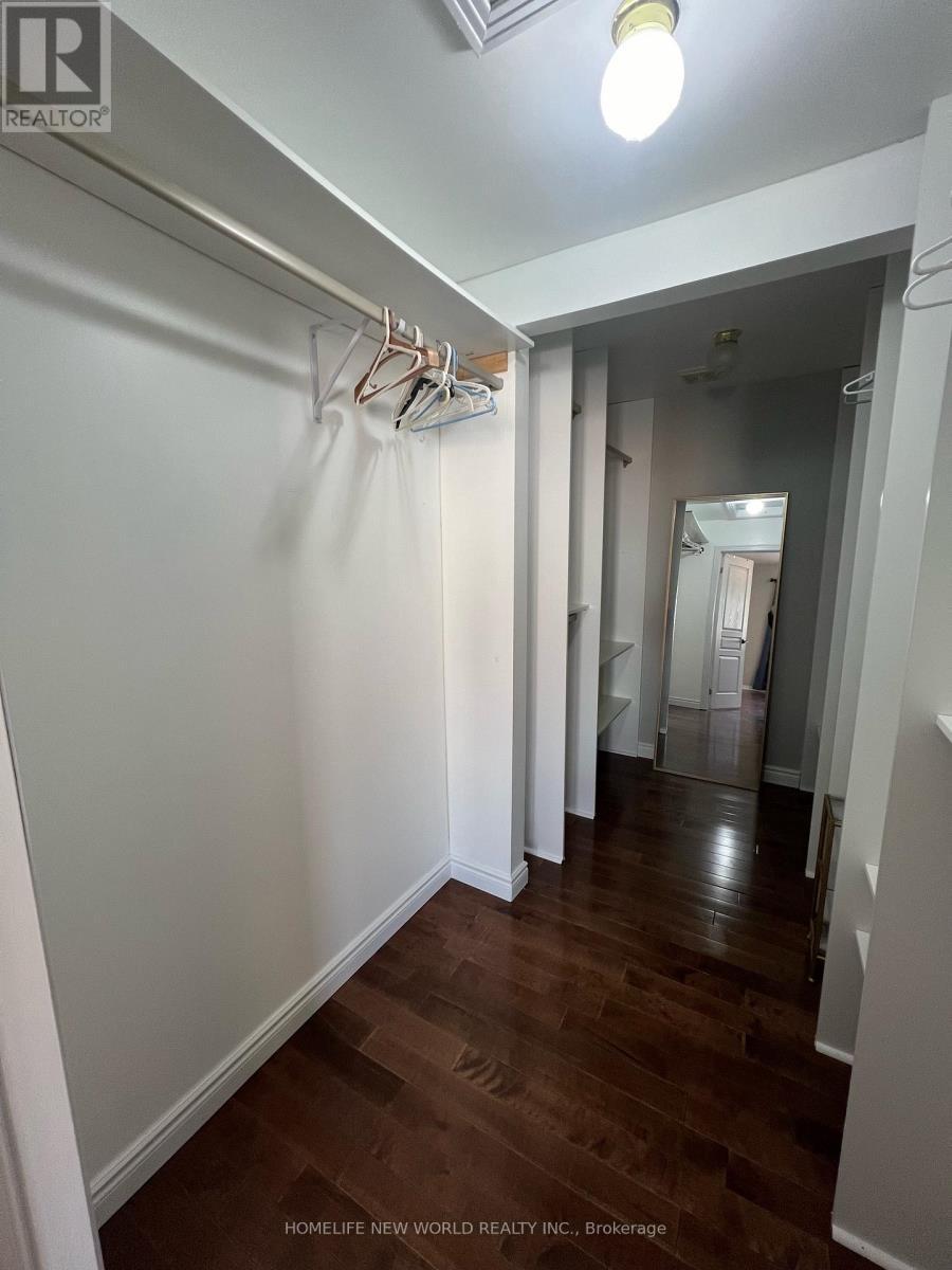 61 Lakespring Drive, Markham, ON - Indoor