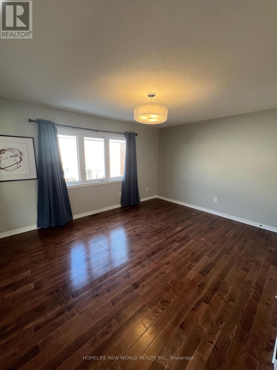 61 Lakespring Drive, Markham, ON - Indoor Photo Showing Other Room