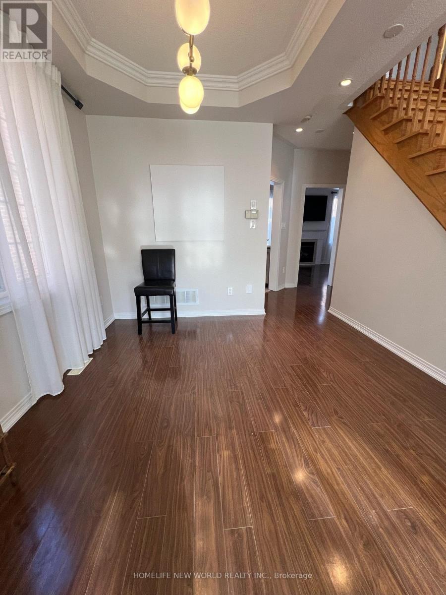 61 Lakespring Drive, Markham, ON - Indoor Photo Showing Other Room