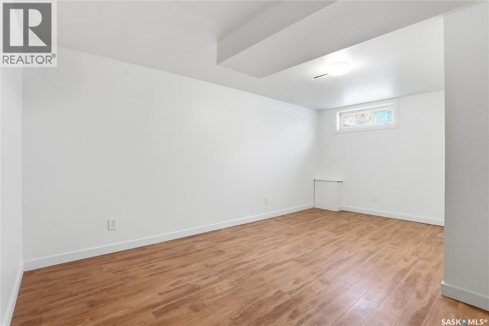 1906 Louise Avenue, Saskatoon, SK - Indoor Photo Showing Other Room