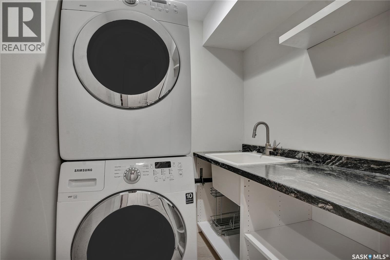 607 1303 Paton Crescent, Saskatoon, SK - Indoor Photo Showing Laundry Room