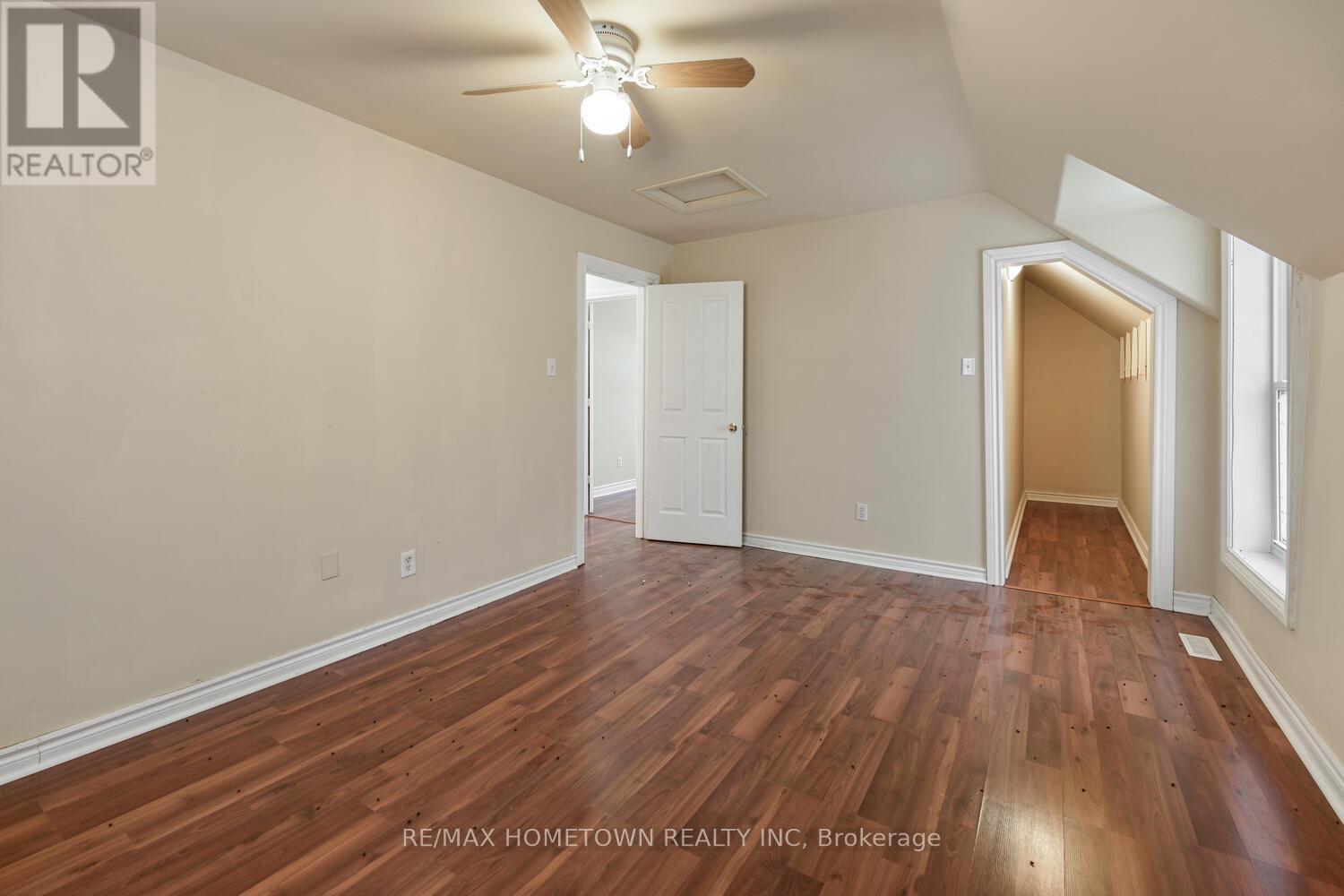 5250 Algonquin Road, Augusta, ON - Indoor Photo Showing Other Room