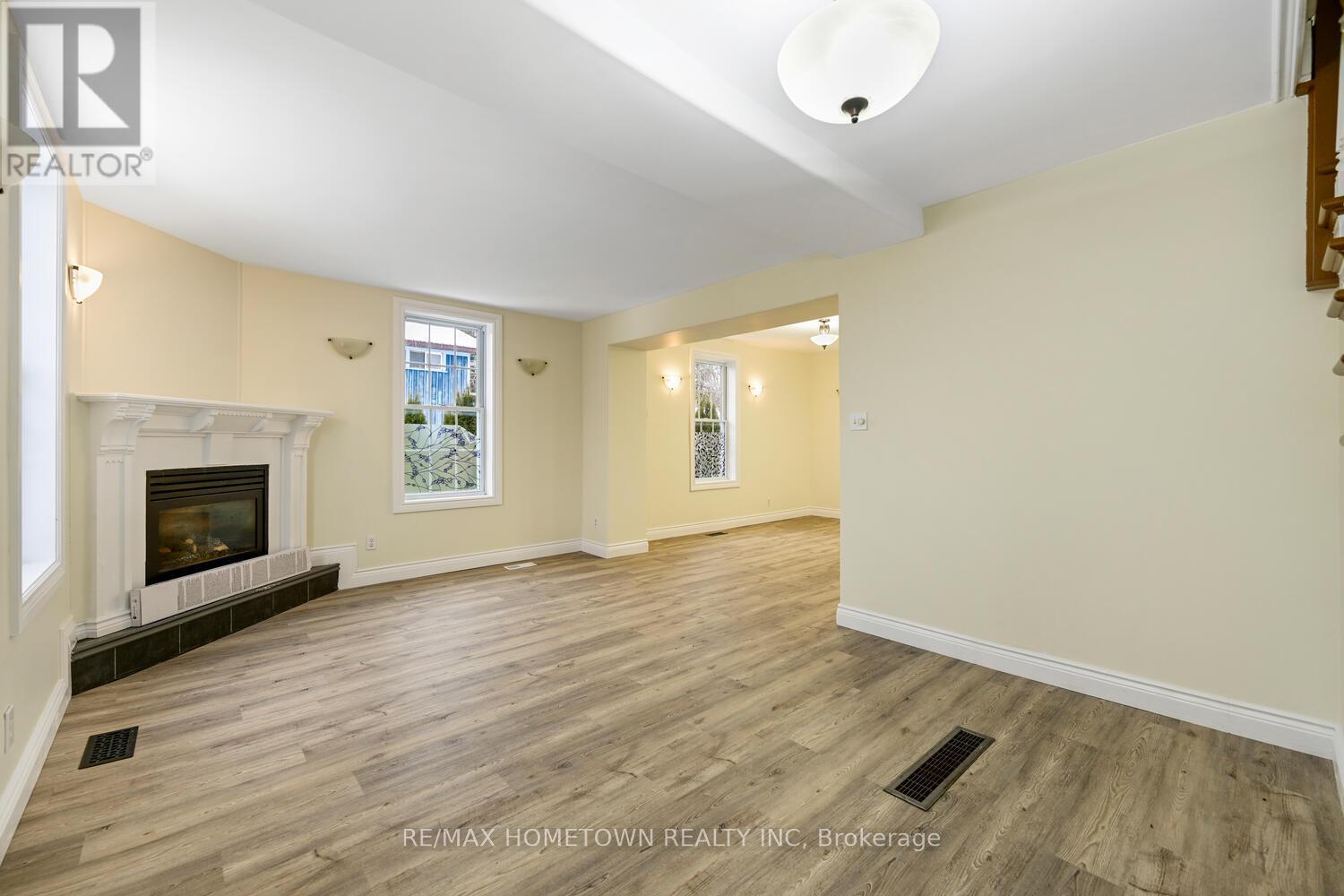 5250 Algonquin Road, Augusta, ON - Indoor Photo Showing Living Room With Fireplace