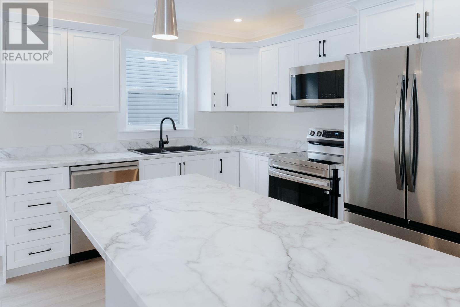 3B Temple Avenue, Appleton, NL - Indoor Photo Showing Kitchen With Stainless Steel Kitchen With Double Sink With Upgraded Kitchen