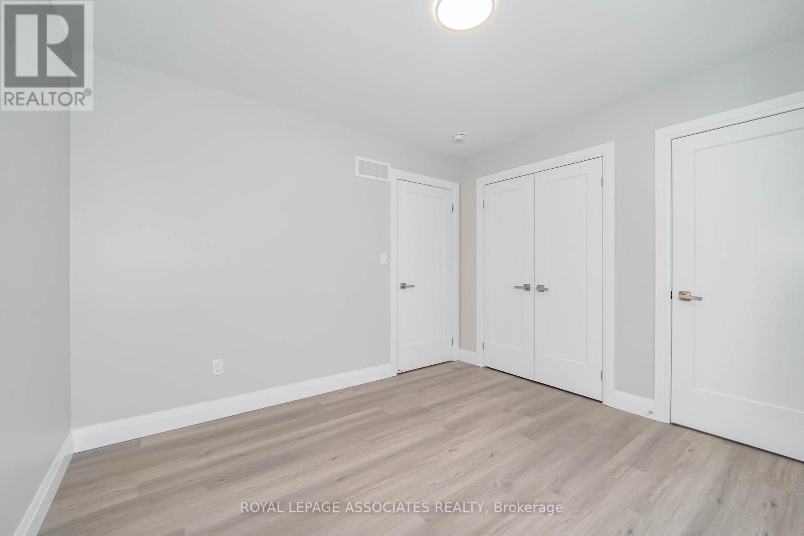 2 - 35 St George Street, Brantford, ON - Indoor Photo Showing Other Room