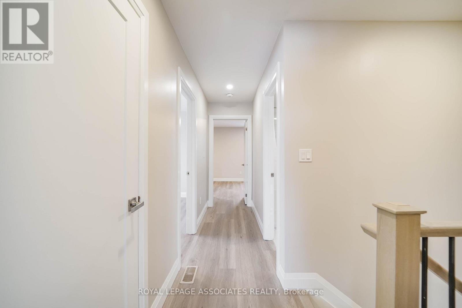 2 - 35 St George Street, Brantford, ON - Indoor Photo Showing Other Room