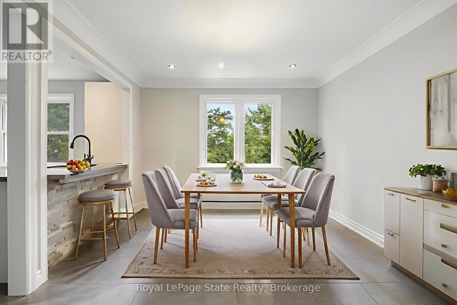 69 Hillview Road, St. Catharines (Western Hill), ON - Indoor Photo Showing Dining Room