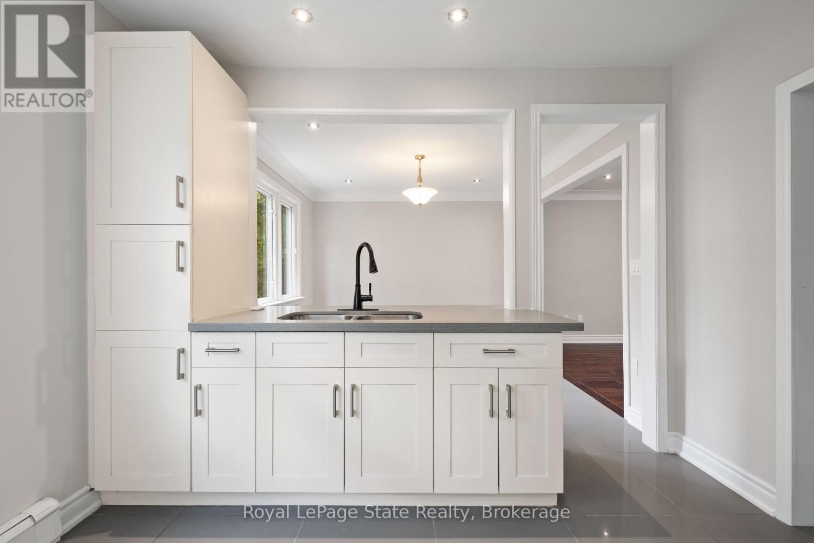 69 Hillview Road, St. Catharines (Western Hill), ON - Indoor