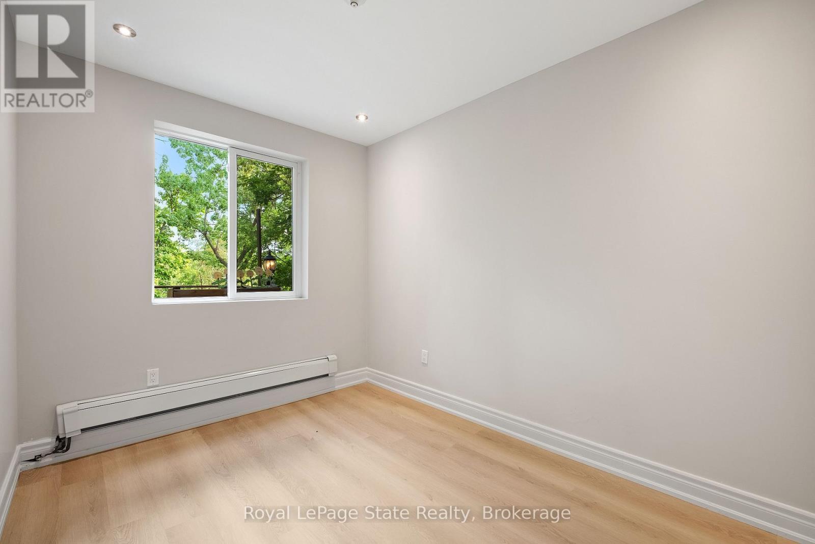 69 Hillview Road, St. Catharines (Western Hill), ON - Indoor Photo Showing Other Room