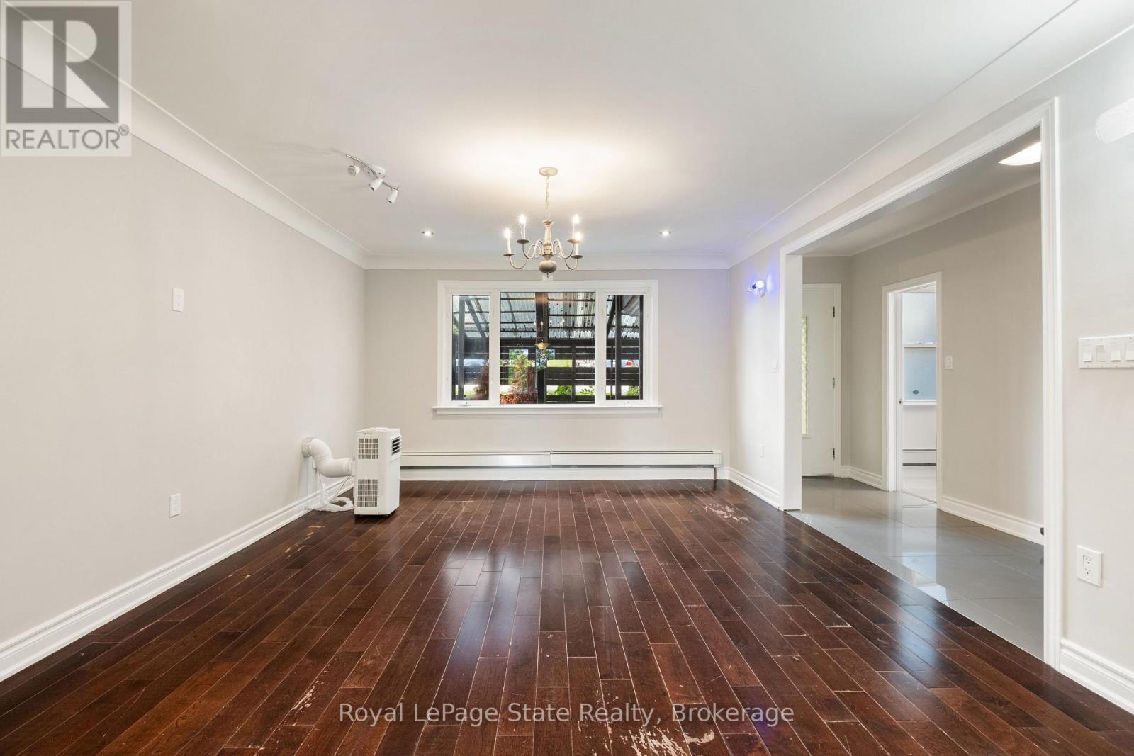 69 Hillview Road, St. Catharines (Western Hill), ON - Indoor