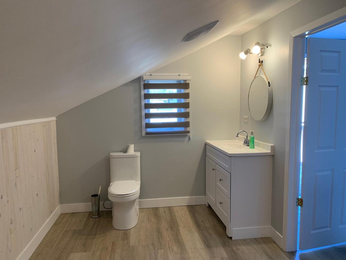 Salle de bains - 230 3E Avenue, Belleterre, QC - Indoor Photo Showing Bathroom