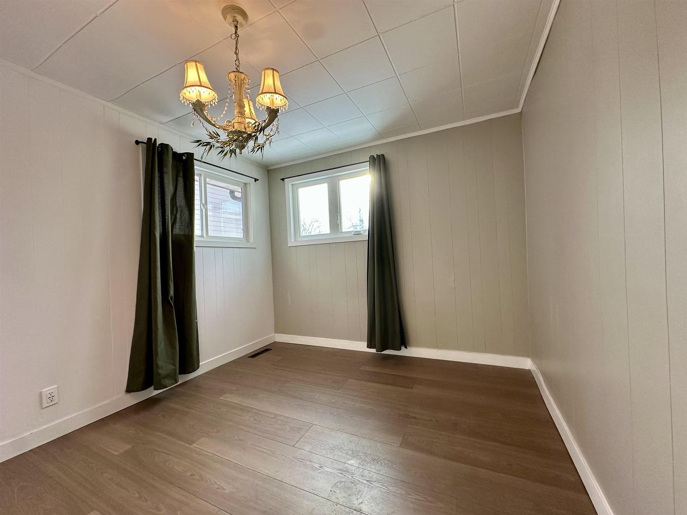 1102 Scott Street, Fort Frances, ON - Indoor Photo Showing Other Room