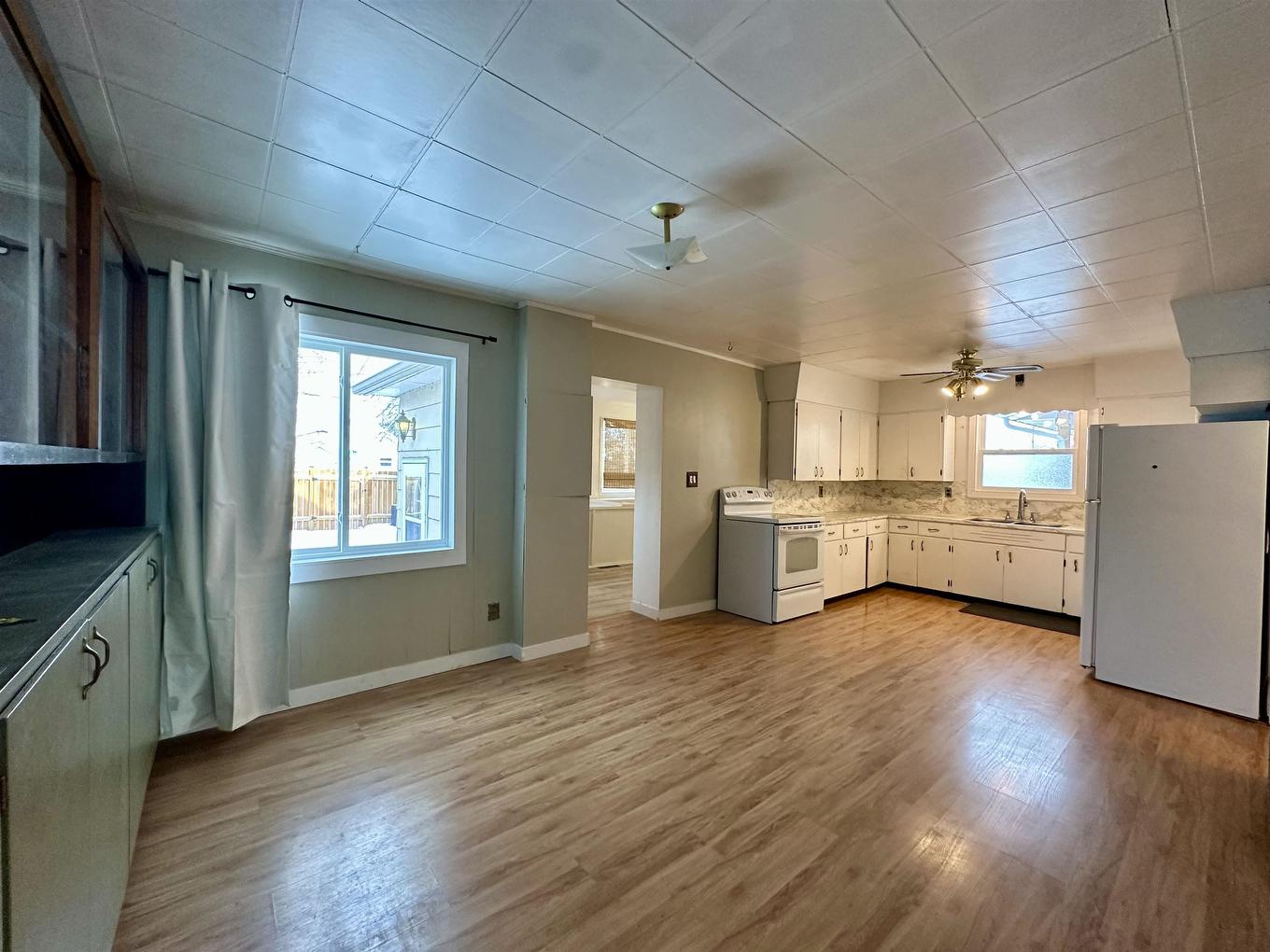 1102 Scott Street, Fort Frances, ON - Indoor