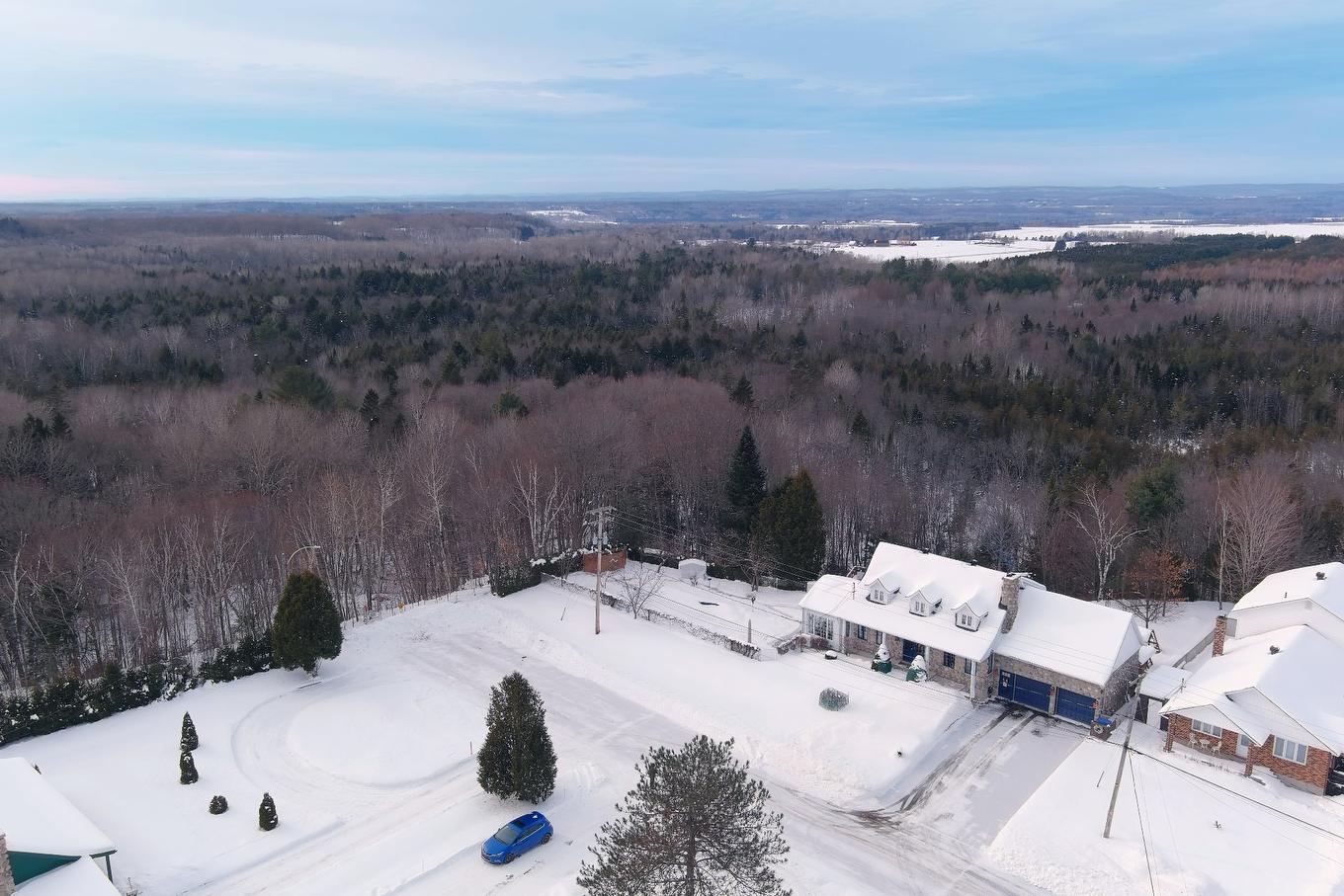 Photo aérienne - 621 Boul. Robitaille, Notre-Dame-Du-Mont-Carmel, QC - Outdoor With View