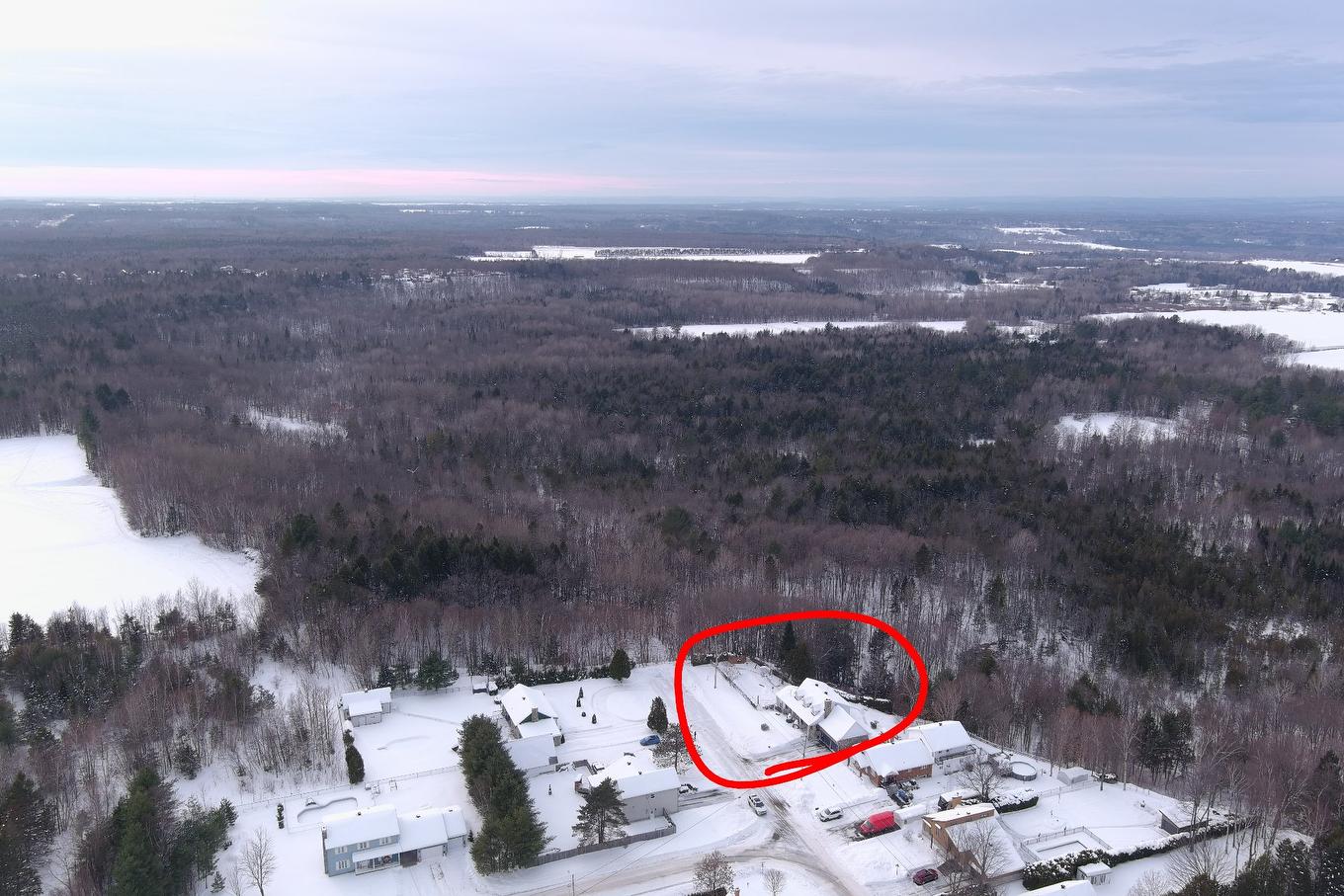 Photo aérienne - 621 Boul. Robitaille, Notre-Dame-Du-Mont-Carmel, QC - Outdoor With View