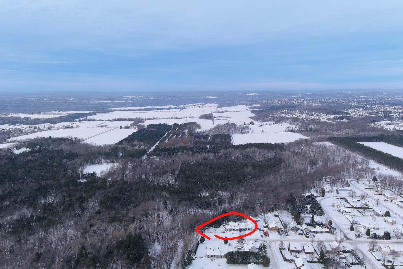 Photo aérienne - 621 Boul. Robitaille, Notre-Dame-Du-Mont-Carmel, QC - Outdoor With View