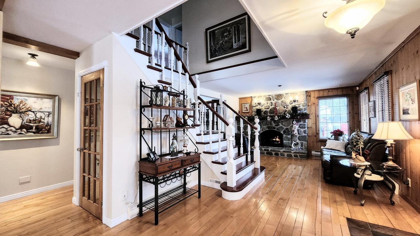 Vue d'ensemble - 621 Boul. Robitaille, Notre-Dame-Du-Mont-Carmel, QC - Indoor