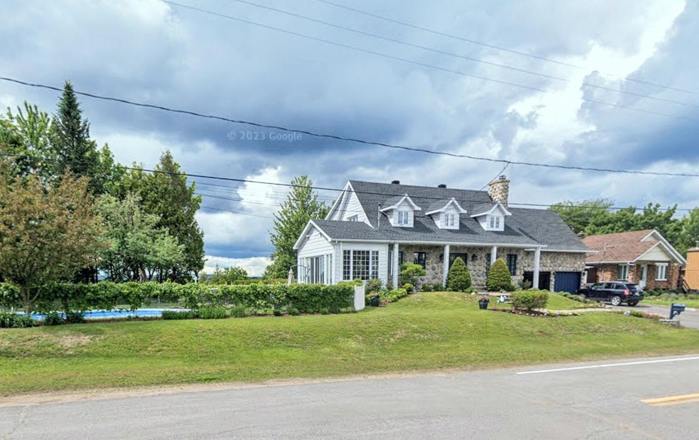 Façade - 621 Boul. Robitaille, Notre-Dame-Du-Mont-Carmel, QC - Outdoor