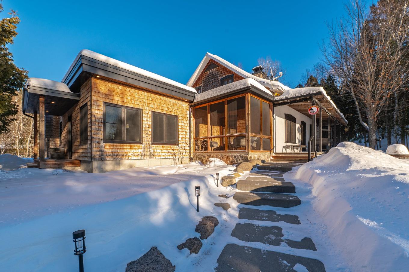 Back facade - 1735 - 1737 Ch. De La Gare, Val-Morin, QC - Outdoor