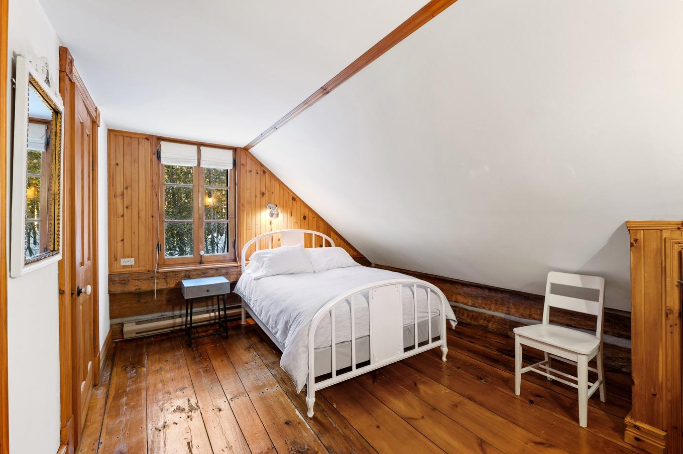 Bedroom - 1735 - 1737 Ch. De La Gare, Val-Morin, QC - Indoor