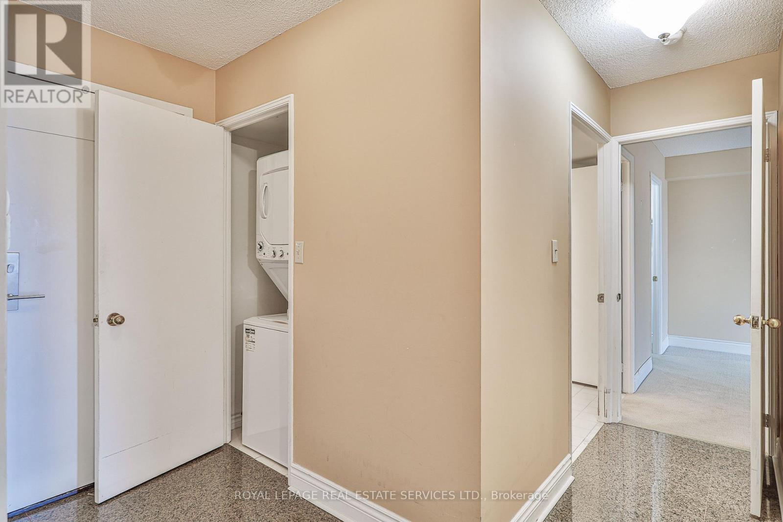 512 - 2267 Lake Shore Boulevard W, Toronto, ON