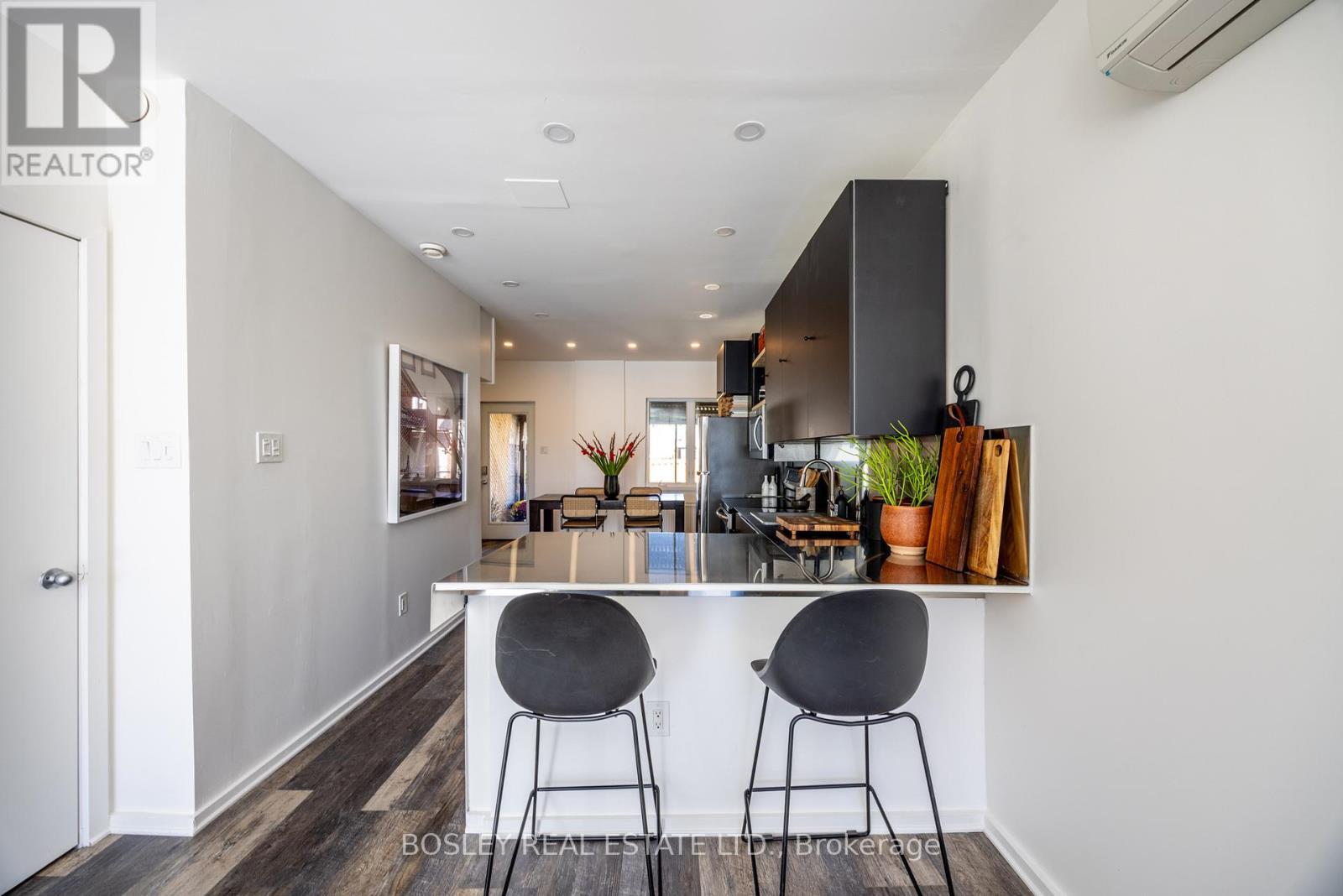 1007 Weston Road, Toronto, ON - Indoor