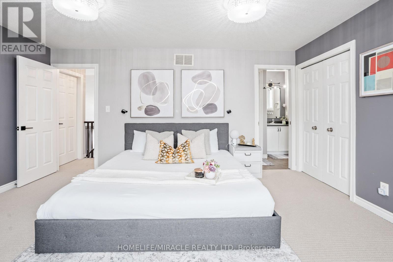 589 Sales Drive, Woodstock, ON - Indoor Photo Showing Bedroom