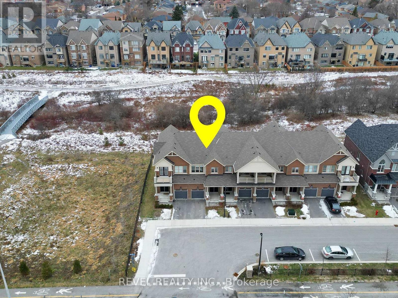 4 Paradise Way, Whitby (Rolling Acres), ON - Outdoor