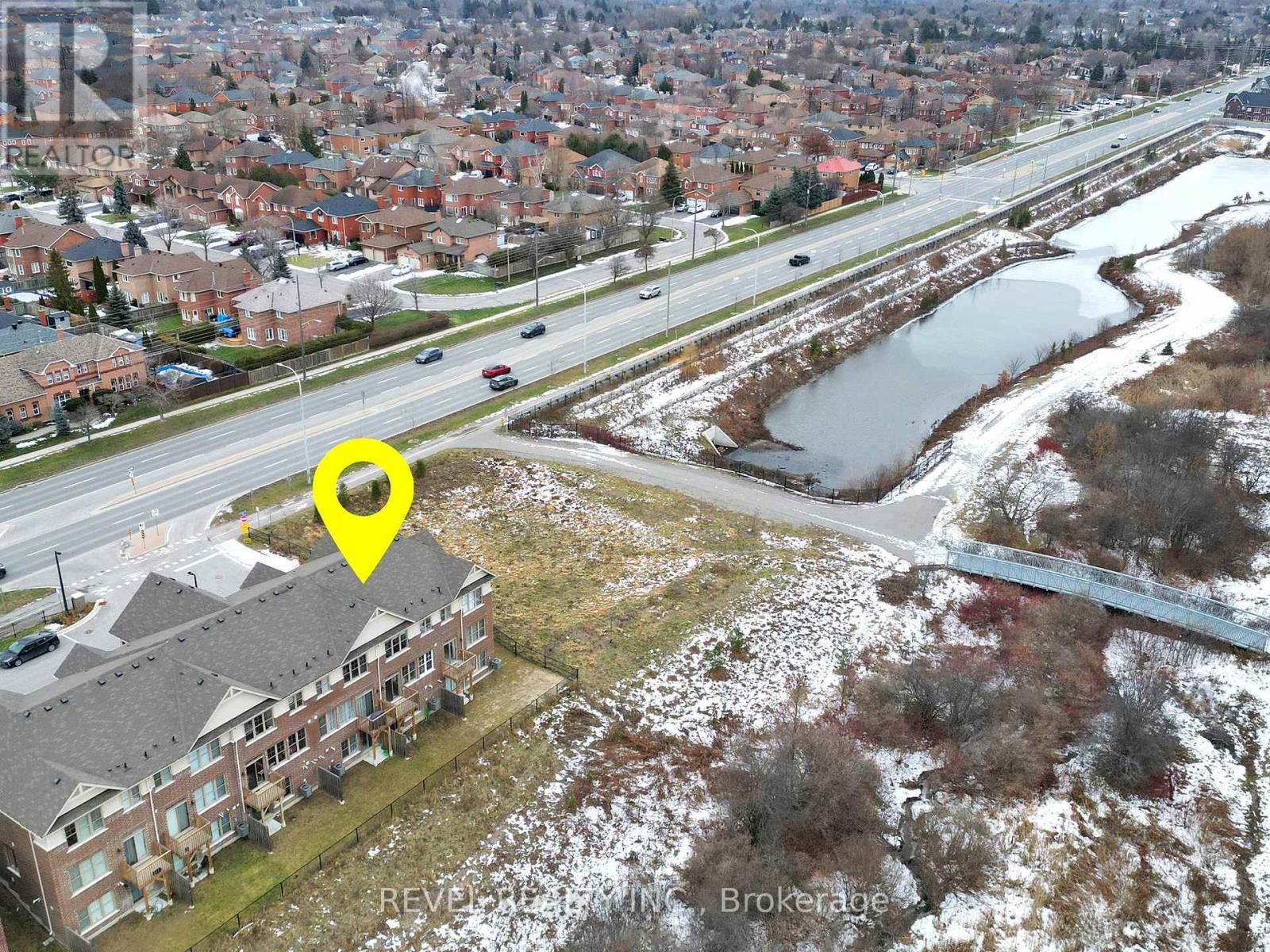 4 Paradise Way, Whitby (Rolling Acres), ON - Outdoor With View