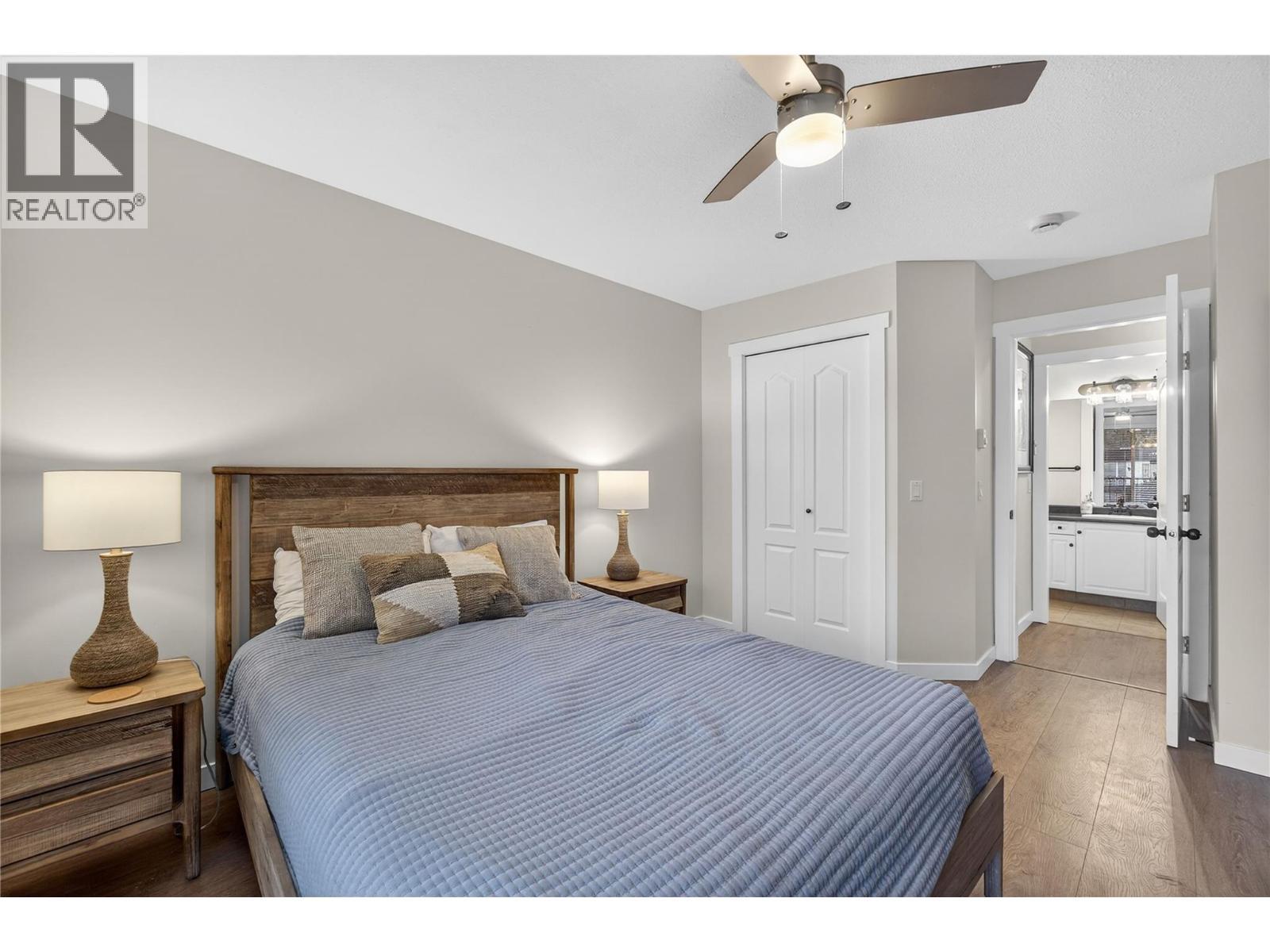 1002 Riverside Avenue Unit# 206, Sicamous, BC - Indoor Photo Showing Bedroom