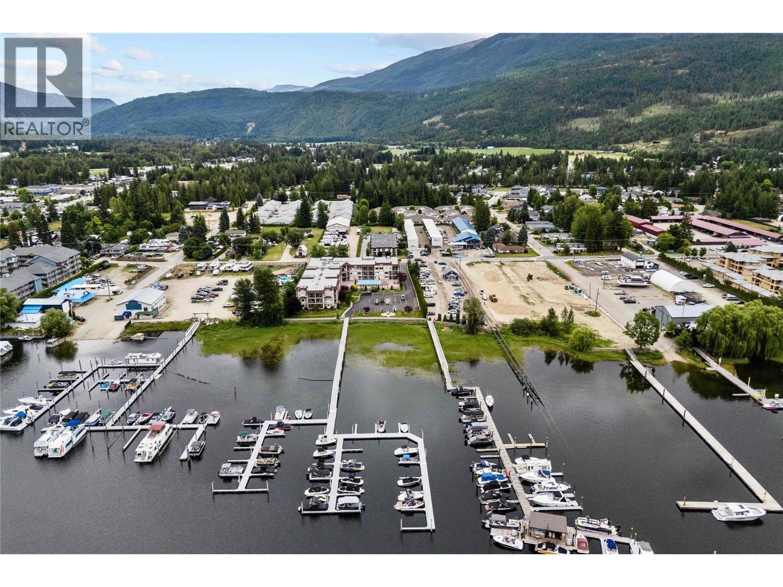 1002 Riverside Avenue Unit# 206, Sicamous, BC - With Body Of Water With View