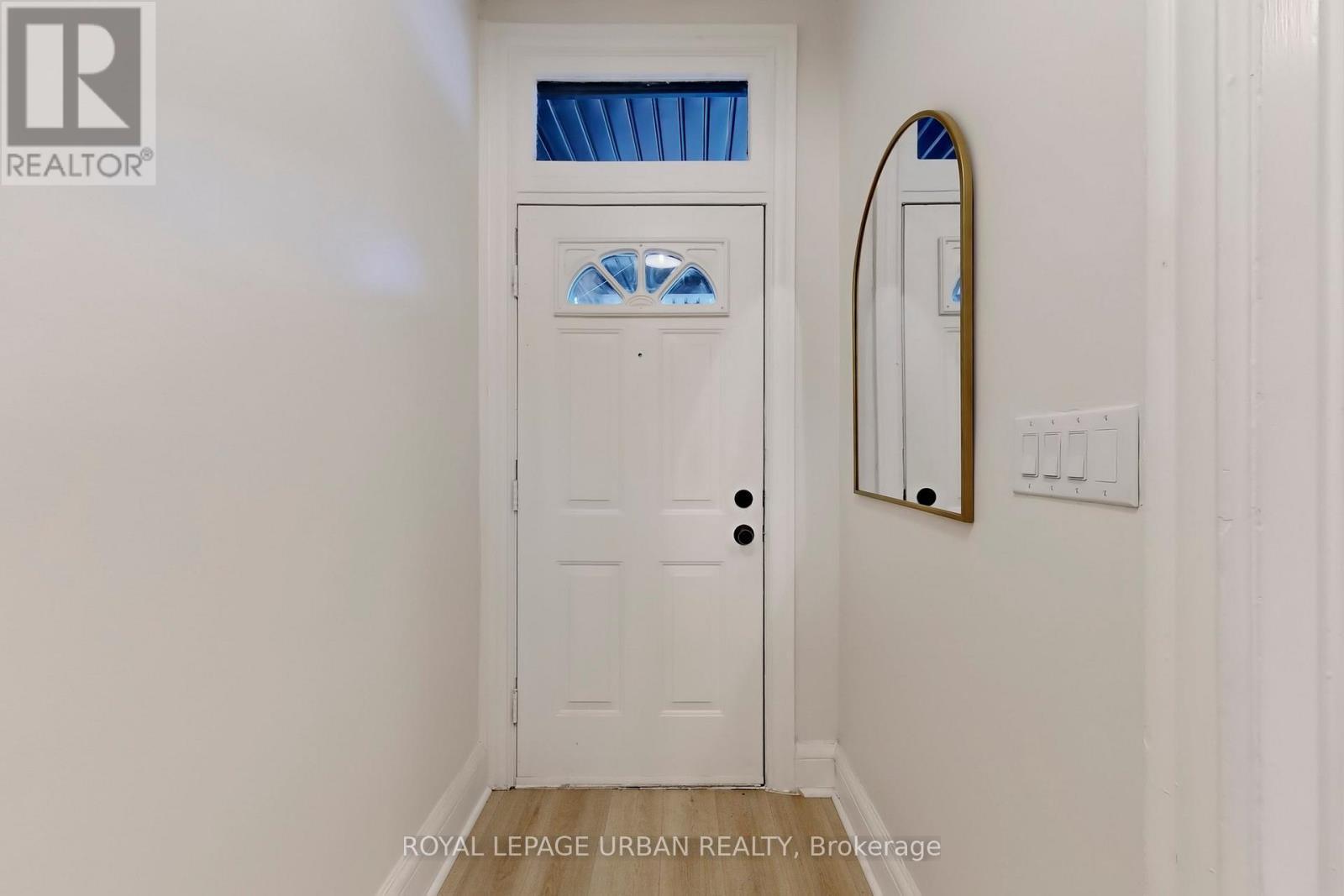 772 Richmond Street W, Toronto, ON