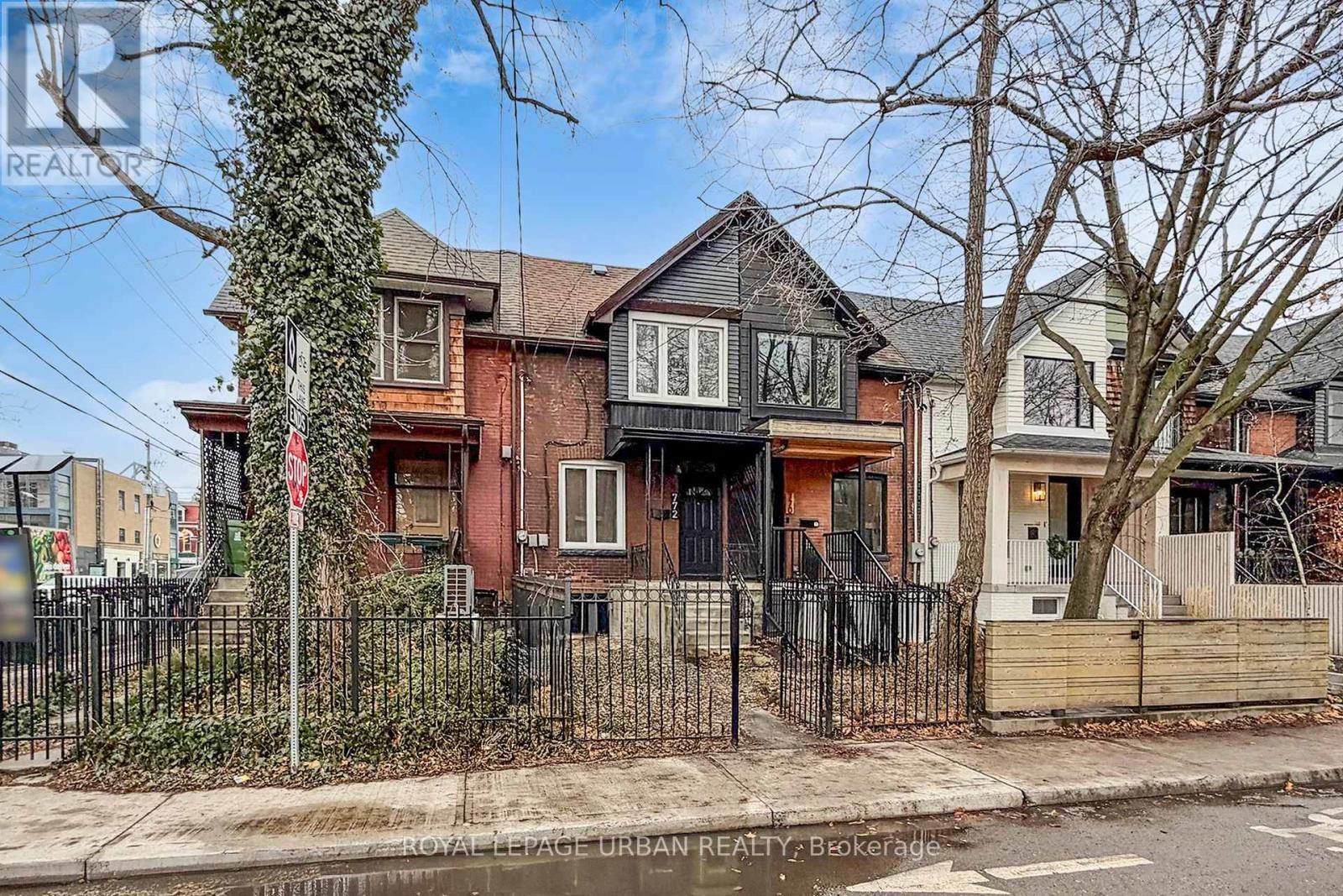 772 Richmond Street W, Toronto, ON