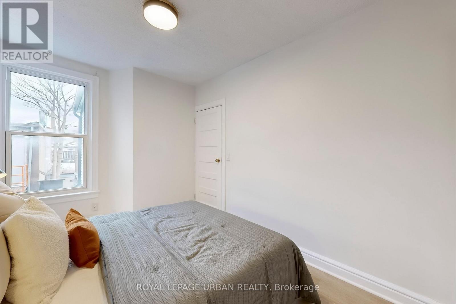 772 Richmond Street W, Toronto, ON