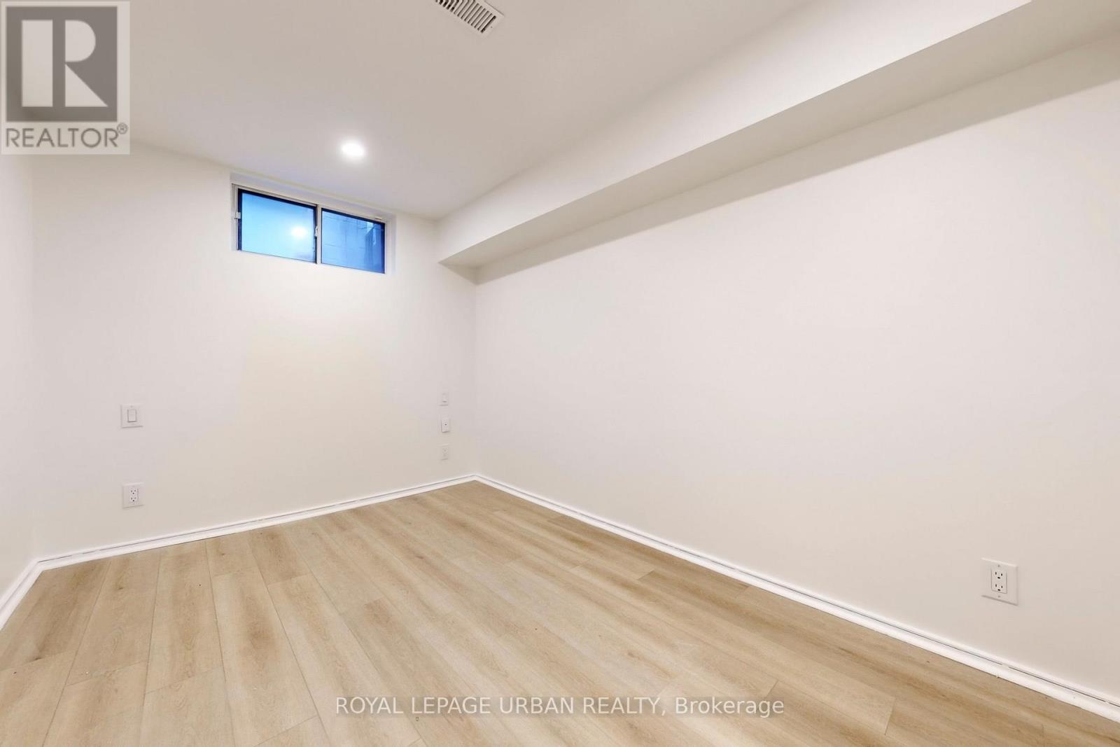 772 Richmond Street W, Toronto, ON