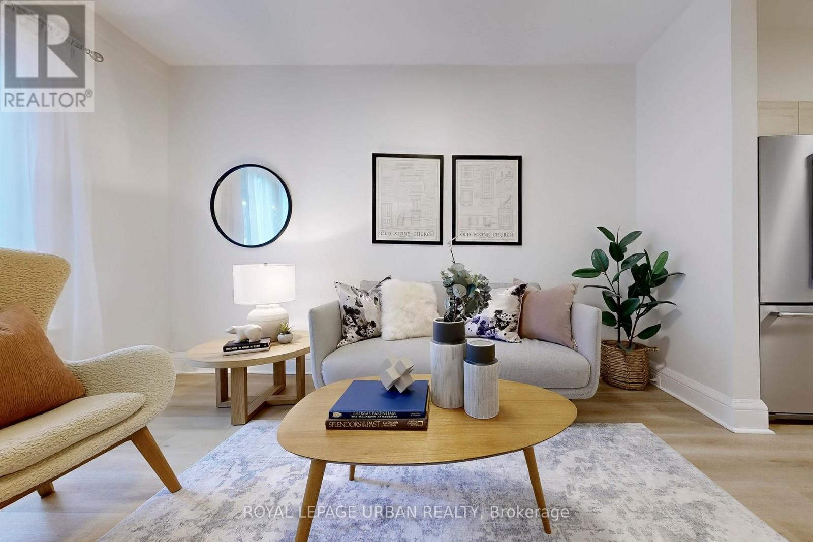 772 Richmond Street W, Toronto, ON