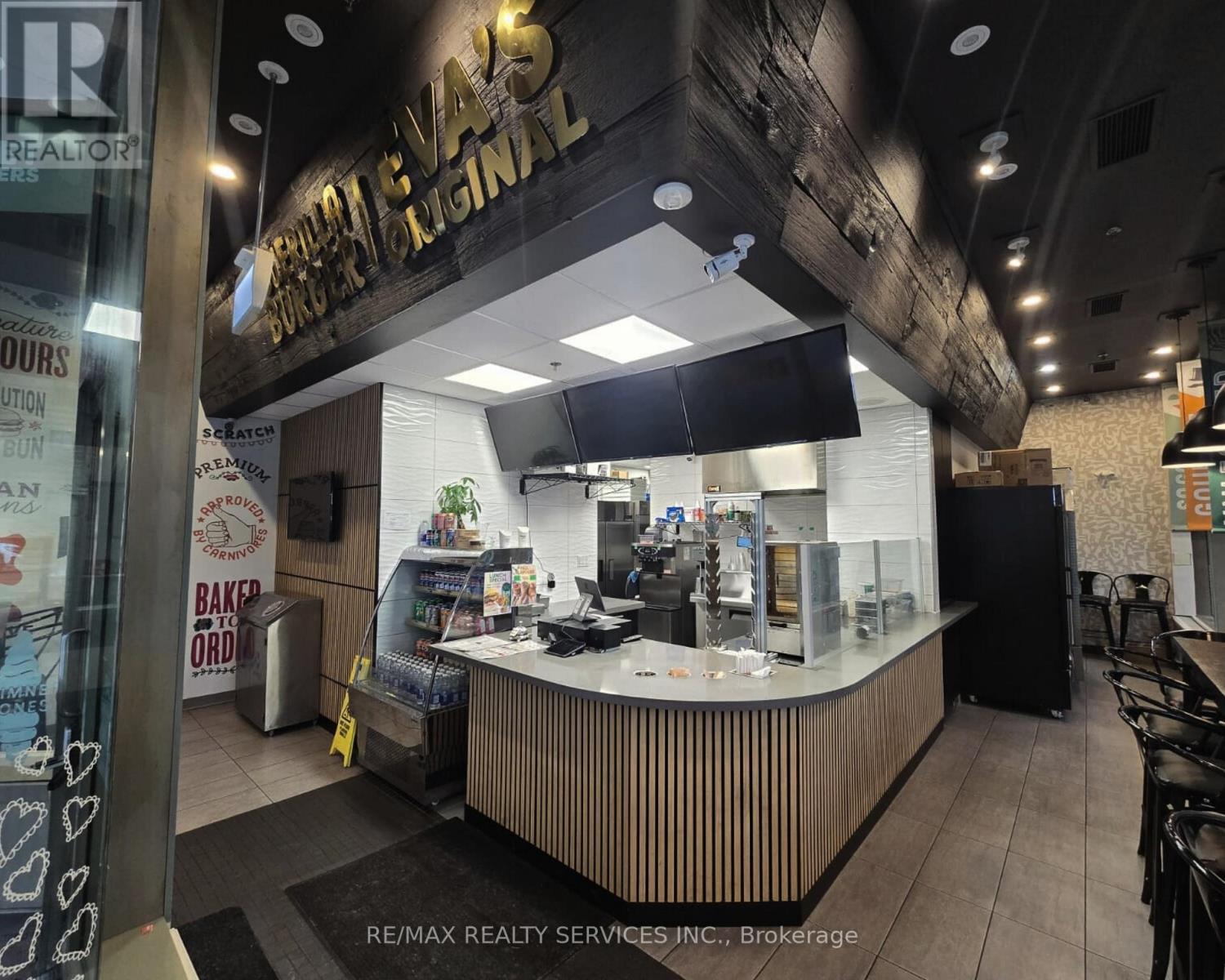 55 St Clair Avenue, Toronto, ON