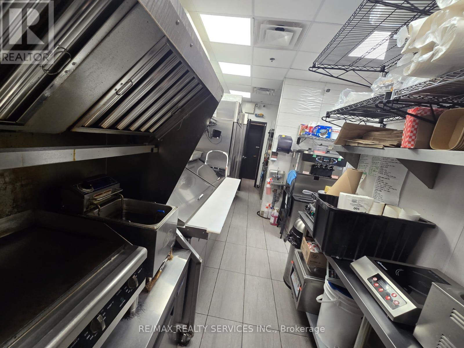 55 St Clair Avenue, Toronto, ON