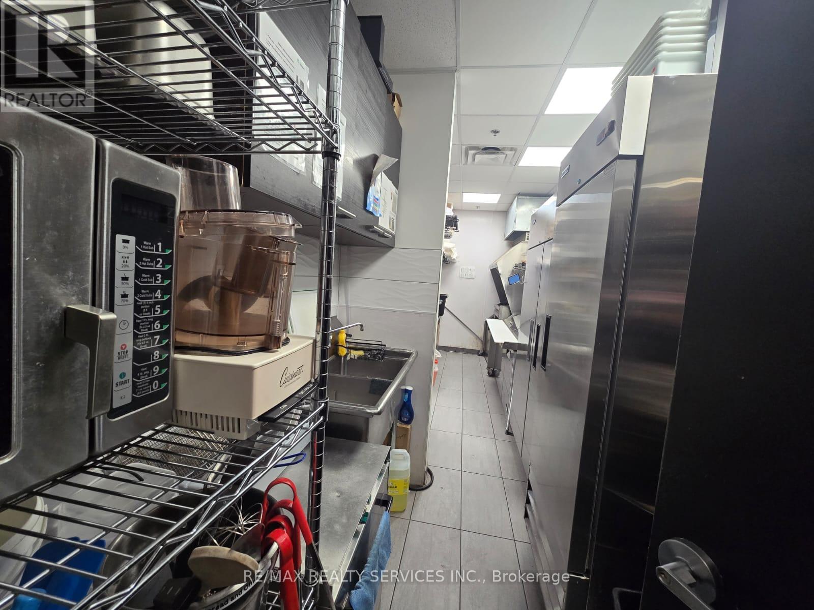 55 St Clair Avenue, Toronto, ON