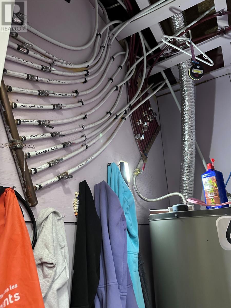 1 High Street, Middle Arm, NL - Indoor