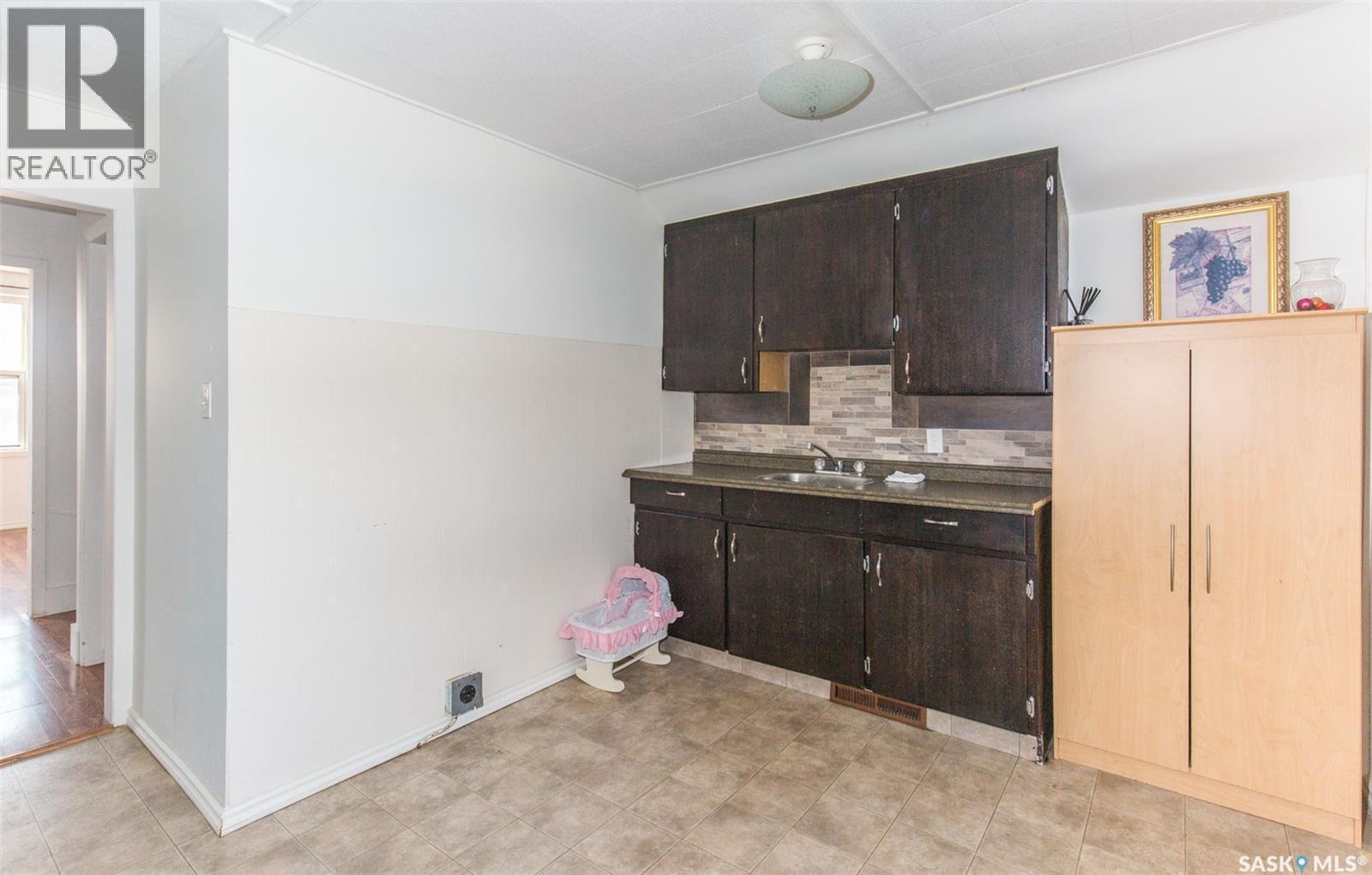 348 High Street W, Moose Jaw, SK