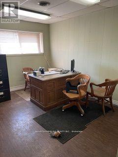 5612 James Street, Lucan Biddulph (Lucan), ON